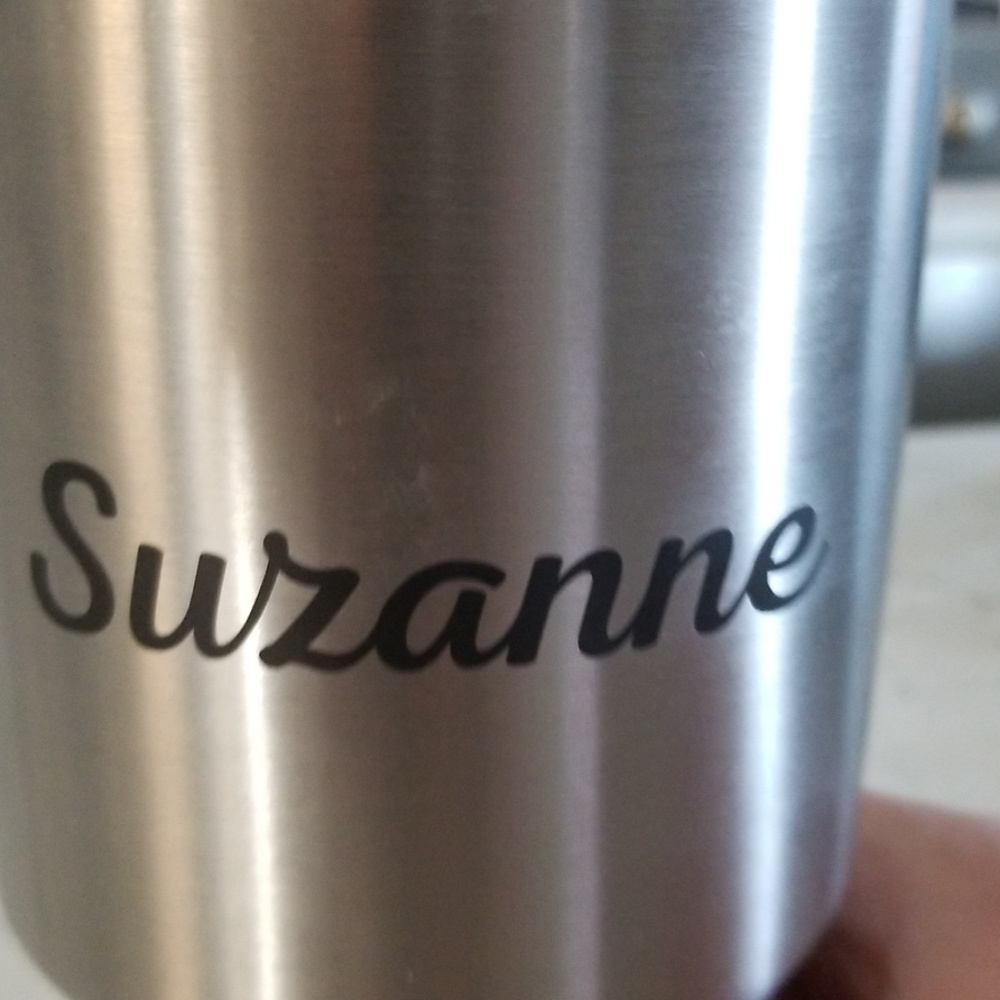 Meet your Posher, Suzanne